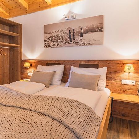 Dorfchalets & Apartments - Authentic Experience In Centre Of Kaprun Including Tauernspa And Summercard Exterior foto