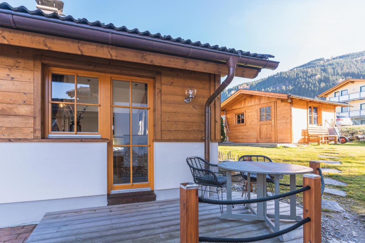 Dorfchalets & Apartments - Authentic Experience In Centre Of Kaprun Including Tauernspa And Summercard Exterior foto